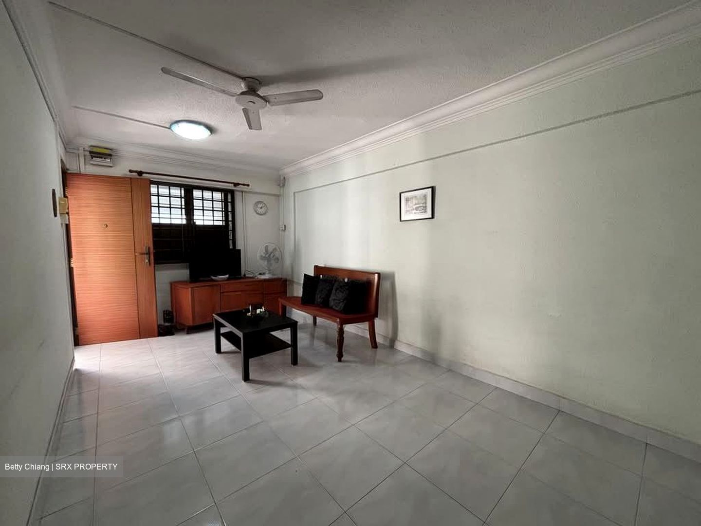 Blk 220 Serangoon Avenue 4 (Serangoon), HDB 3 Rooms #579790451